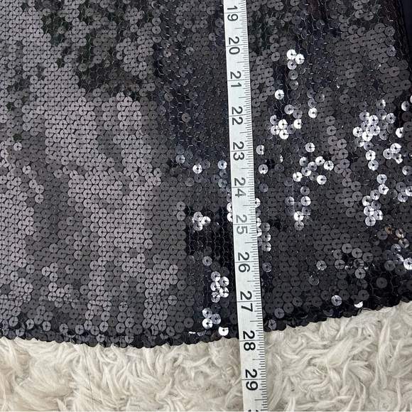 TIMELESS Naeem Khan Black Sequin Tank Top - Picture 9 of 9